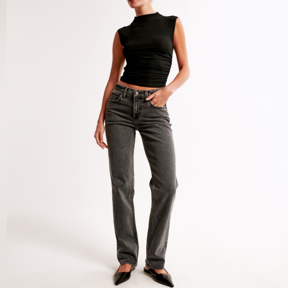 Abercrombie & Fitch The Straight Mid Rise Black Jeans